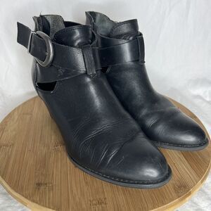 VIONIC Women's Black Leather Rory Ankle Boot Size 8.5 M Block Heel Zip Close